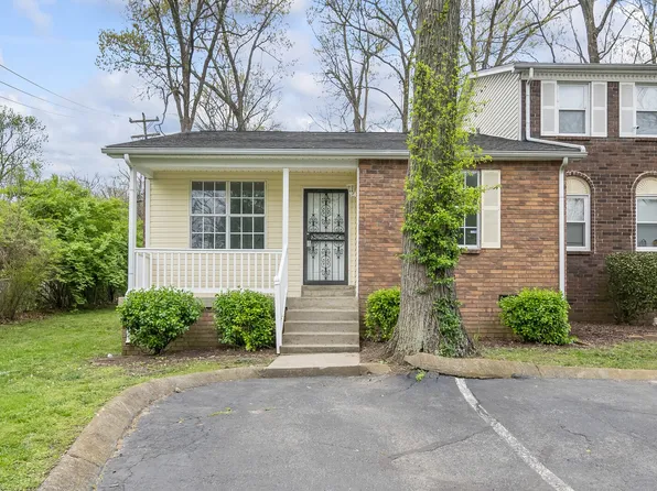 218 Oak Grove Dr, Nashville, TN 37217