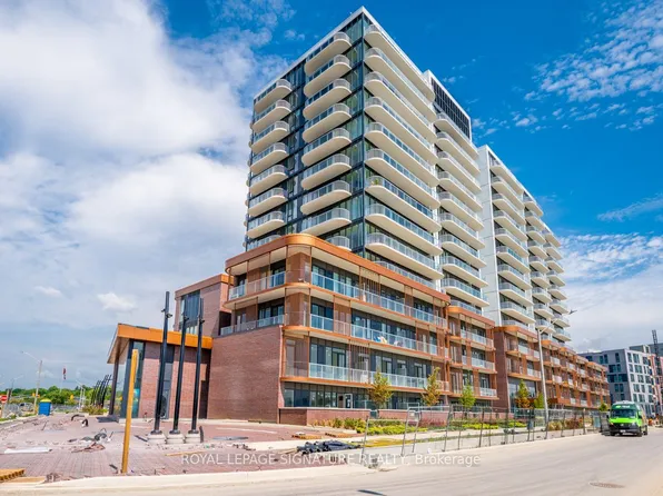 220 Missinnihe Way, Mississauga, ON