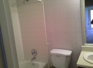 879 Heritage Oaks Dr, Stone Mountain, GA 30088