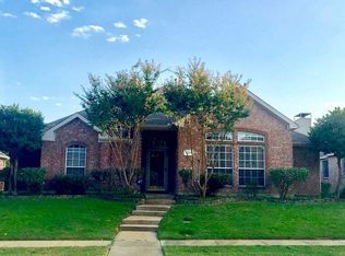 1368 Mustang Dr, Lewisville, TX 75067