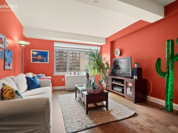 106 West 116th Street 5B image 3 of 18