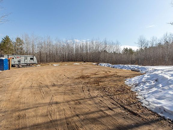 4th image of 10024 Swamp Lake Rd