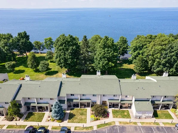 8368 Tuxedo Rd, Onamia, MN 56359