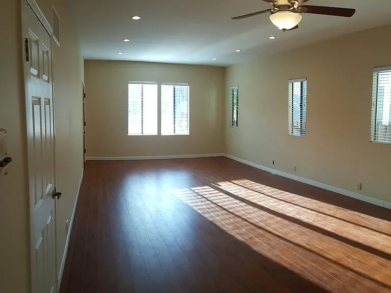 420 N Spaulding Ave #1 — Photo 4