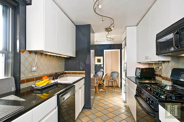 Sold by Halstead Real Estate | media 4