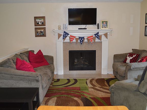 3rd image of 1771 Fairfax Dr