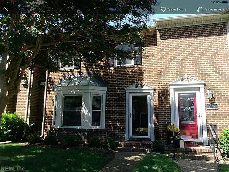 977 Colonial Meadows Way — Photo 1