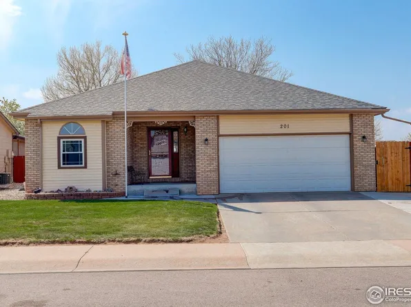 201 Valley Ct, Windsor, CO 80550