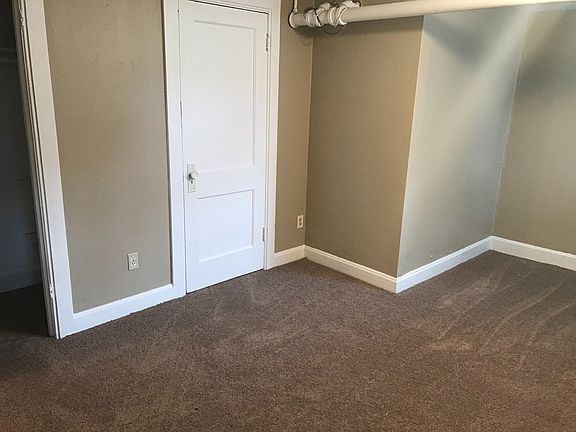 5th image of 535 Asbury St APT 1