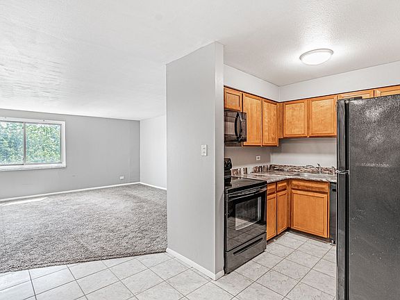 3rd image of 1366 N Garfield St APT 505