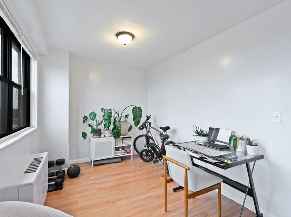 1225 Kennedy Boulevard image 6 of 19