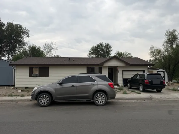 101 N 13th St E, Riverton, WY 82501