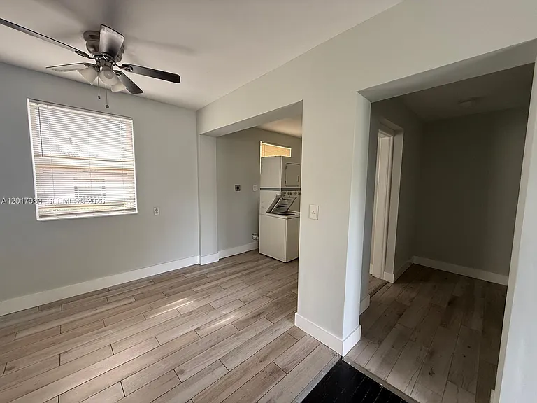 4393 Davis Rd #1 — Photo 8