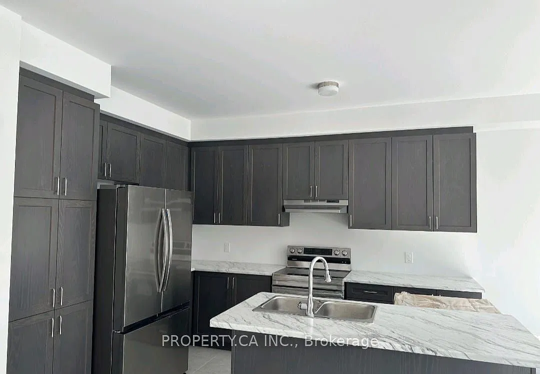 3 bed, $2,950 — Photo 4