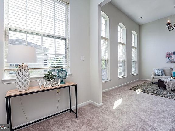 5th image of 6128 Aster Haven Cir