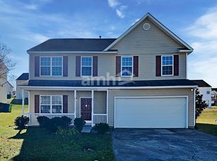 7036 Spanglers Spring Way, Raleigh, NC 27610