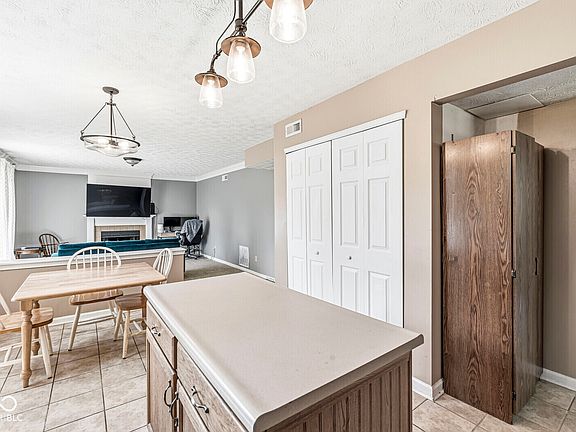 4th image of 12303 W Ridge Cir