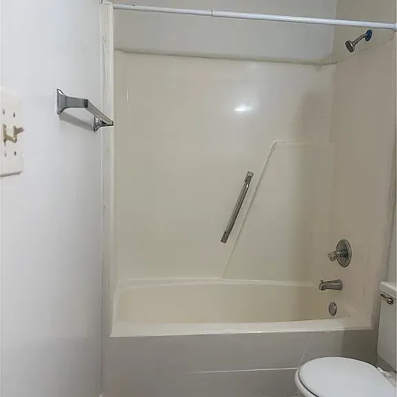 6408 Starbrook Dr — Photo 4