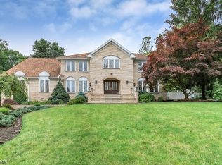 18 Garrity Ter, Pine Brook, NJ 07058