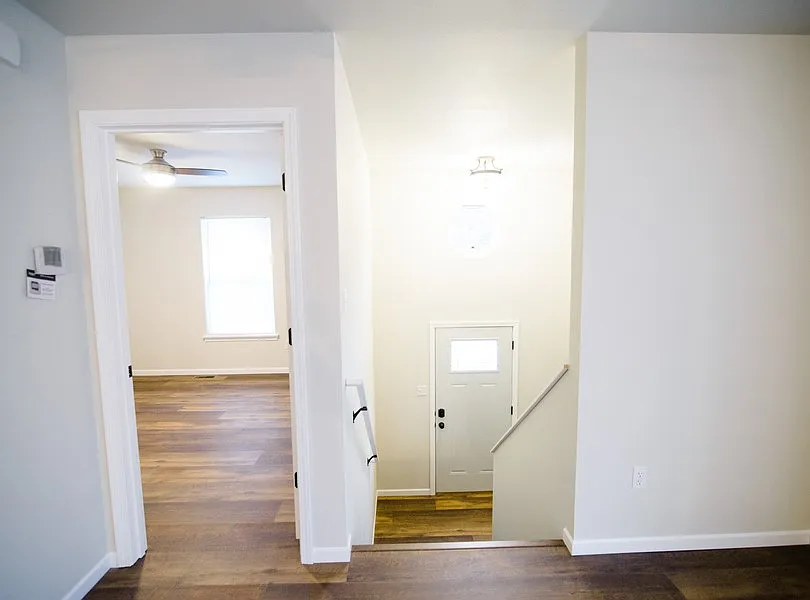 5406 Deer Valley Drive - D — Photo 2