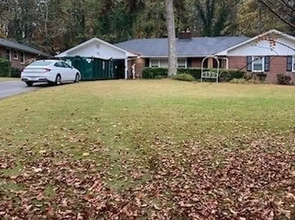 2128 Honeysuckle Ln SW, Atlanta, GA 30311