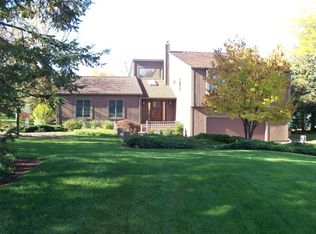 5662 Glen Oak Ct, Saline, MI 48176
