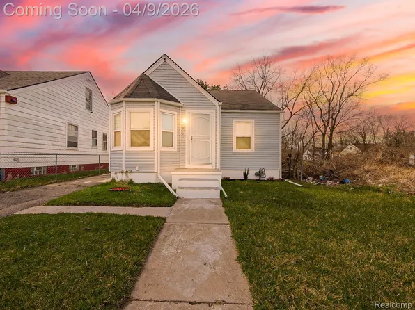 9163 Winthrop St, Detroit, MI 48228