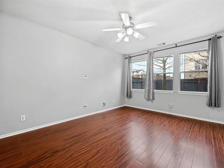 8912 Elm Drake Ln — Photo 5