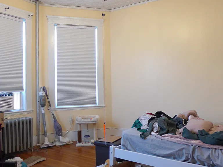 158 Hillside St #2 — Photo 7