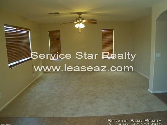 4th image of 376 E Angeline Ave