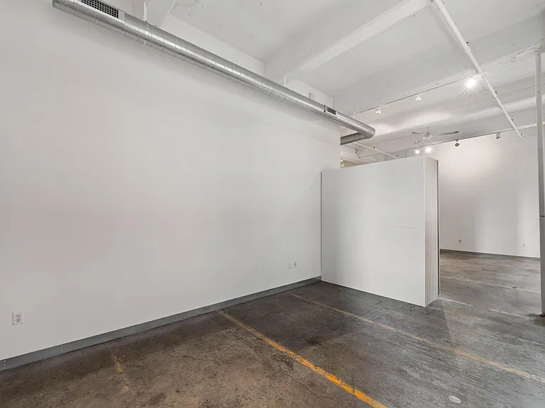 700 Washington Ave N #208 — Photo 10