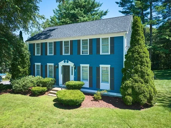 7 Baldwin St, Leicester, MA 01524