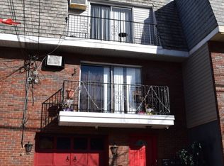 302 40th St #3, Union City, NJ 07087