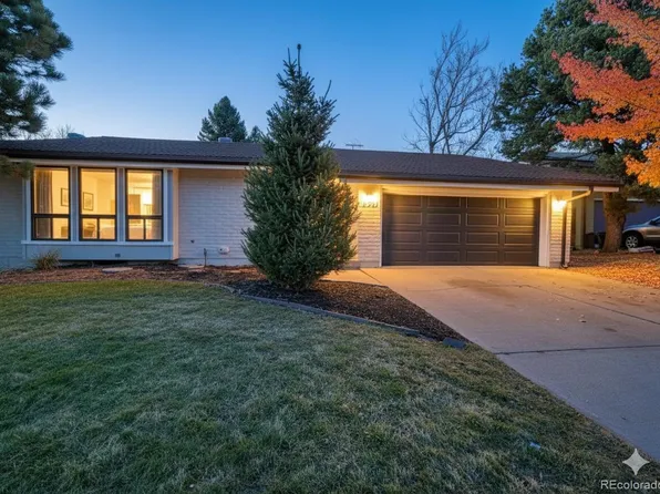 4650 S Akron Street, Greenwood Village, CO 80111