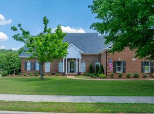 261 River Cove Rd, Huntsville, AL 35811