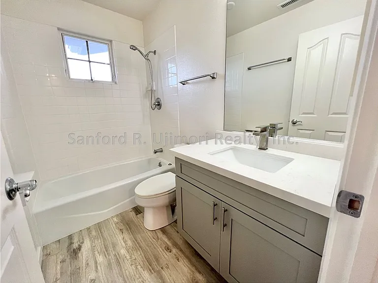 94-1029 Halekapio St — Photo 8