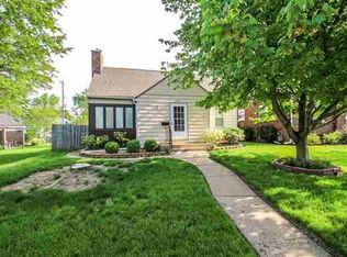 2911 24th Ave, Moline, IL 61265