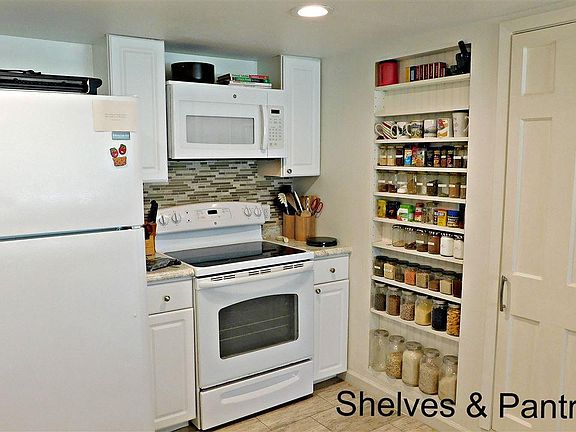 4th image of 178 Holly Hill Cir Ste 231-H