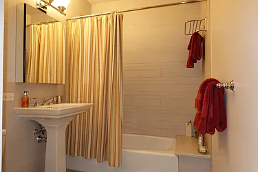 Rented by Carnegie Hill Place