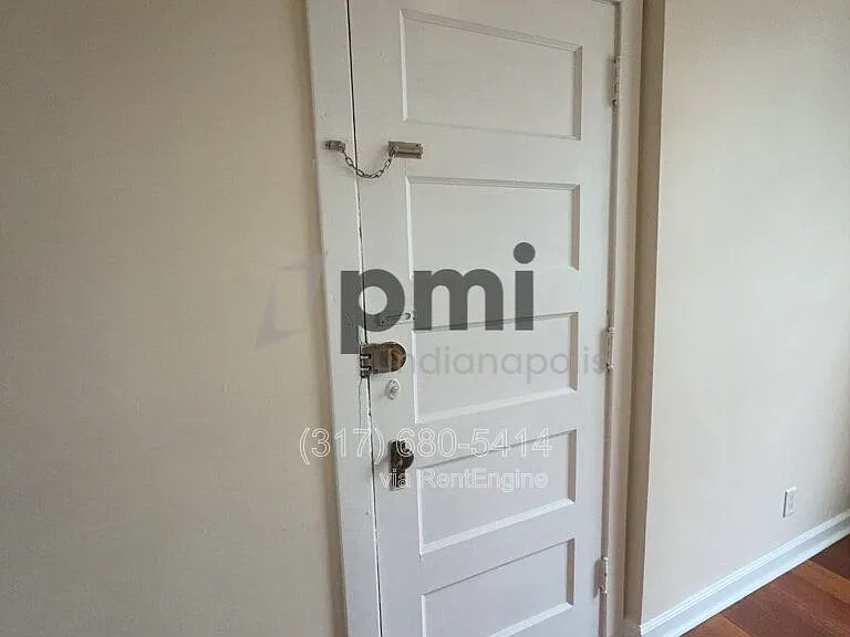 Indy Downtown Colonial Apartments — Photo 67