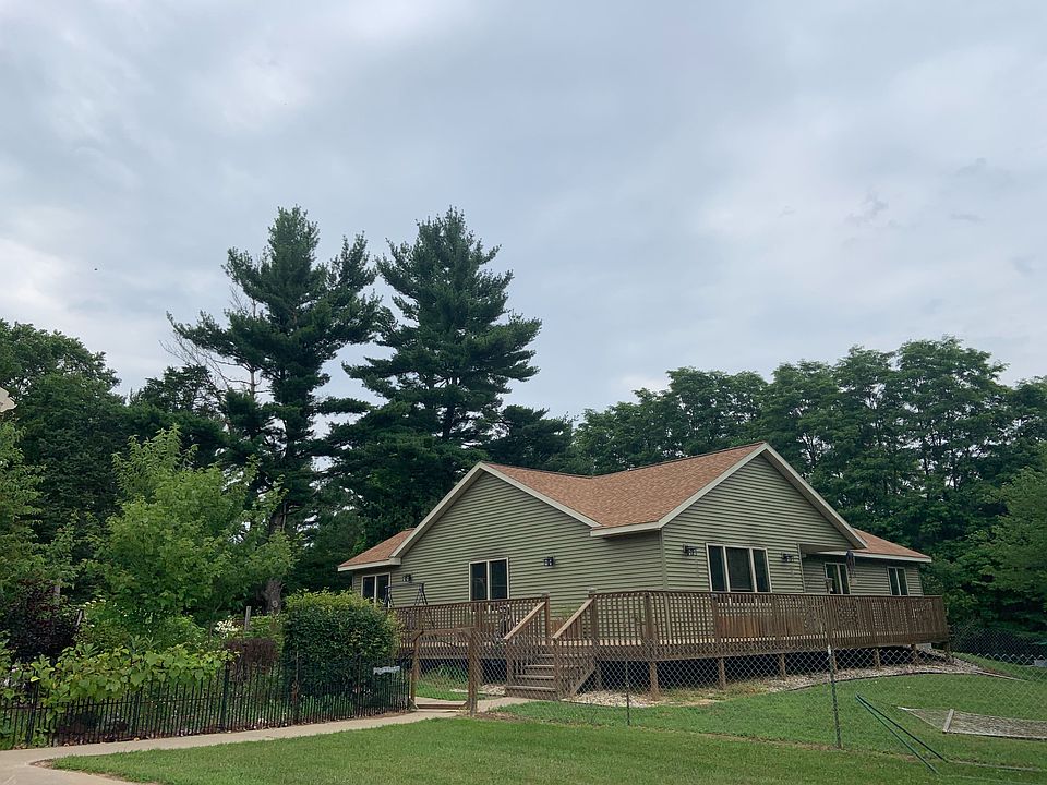 2nd image of W7652 Eagle Ave