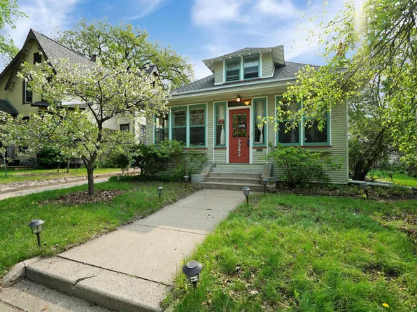 2243 Fillmore St NE, Minneapolis, MN 55418