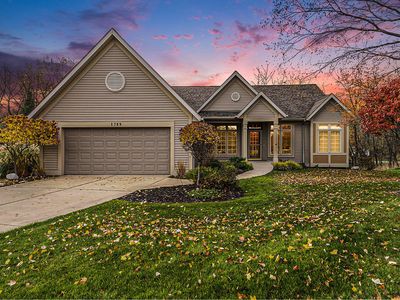 1789 Oakleigh Woods Dr NW, Grand Rapids, MI, 49504