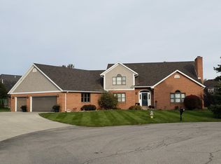 181 Heckman Ct #8, Ottawa, OH 45875