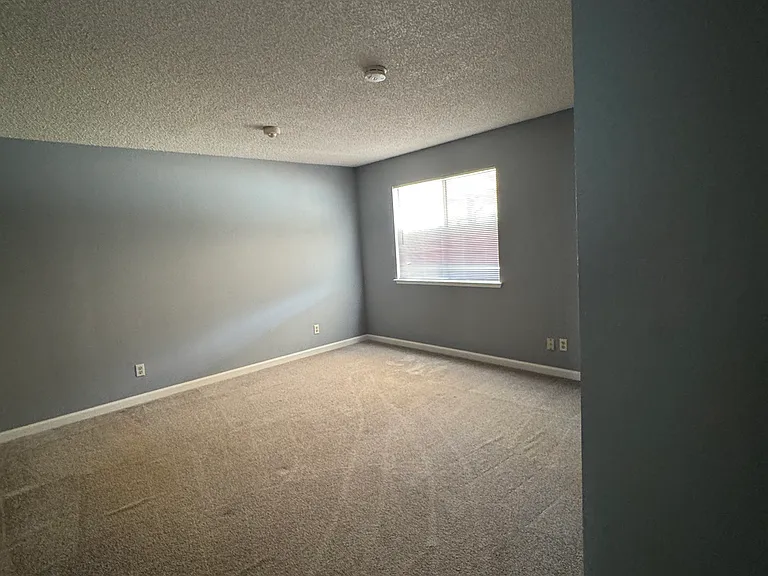 1315 I St — Photo 5