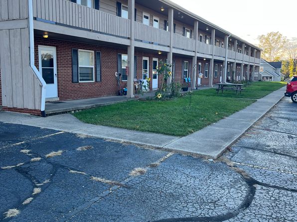 239 New Milford Rd