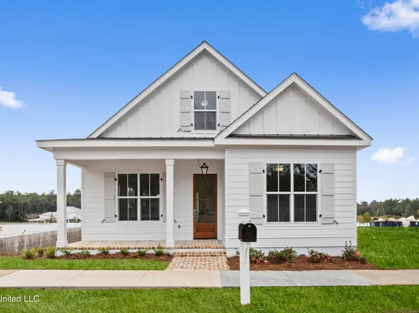 13148 Carrolton St, Biloxi, MS 39532