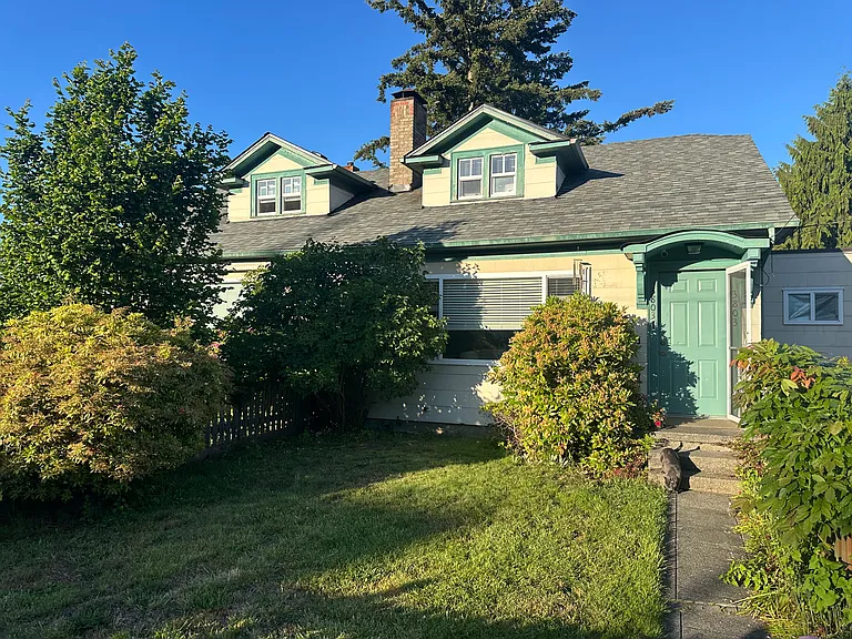 3803 Friday Ave — Photo 1