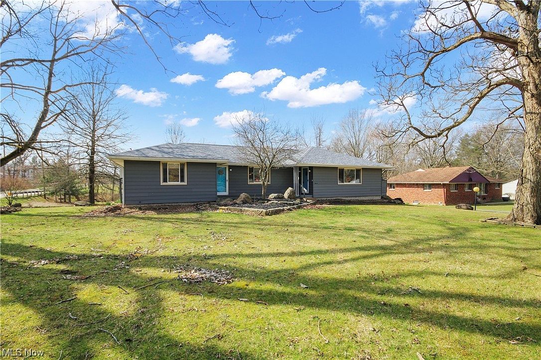 11 Sleepy Hollow Dr, Canfield, OH 44406 Zillow