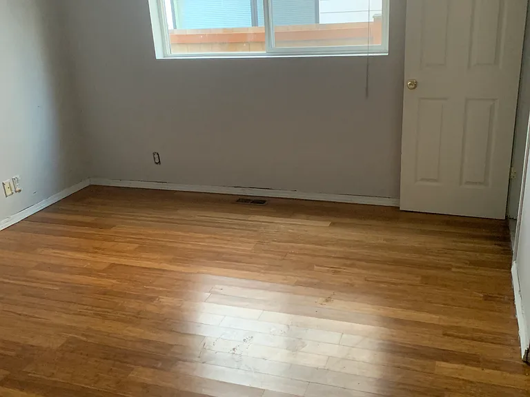 309 2nd Ave S #A — Photo 5